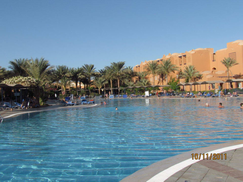 Großer Pool Jaz Makadi Oasis Resort