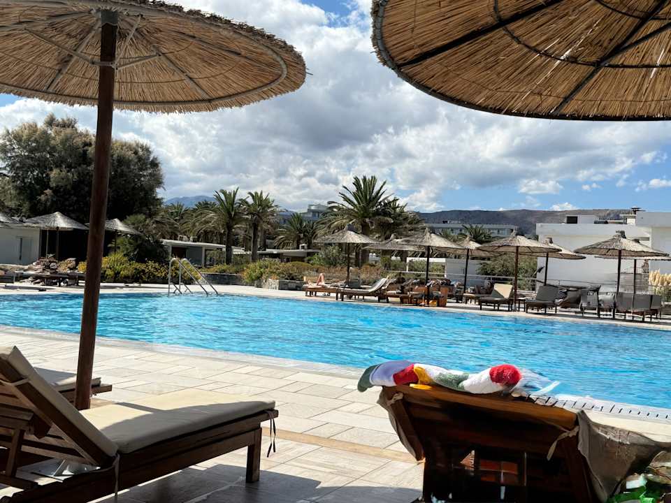 Pool Civitel Creta Beach