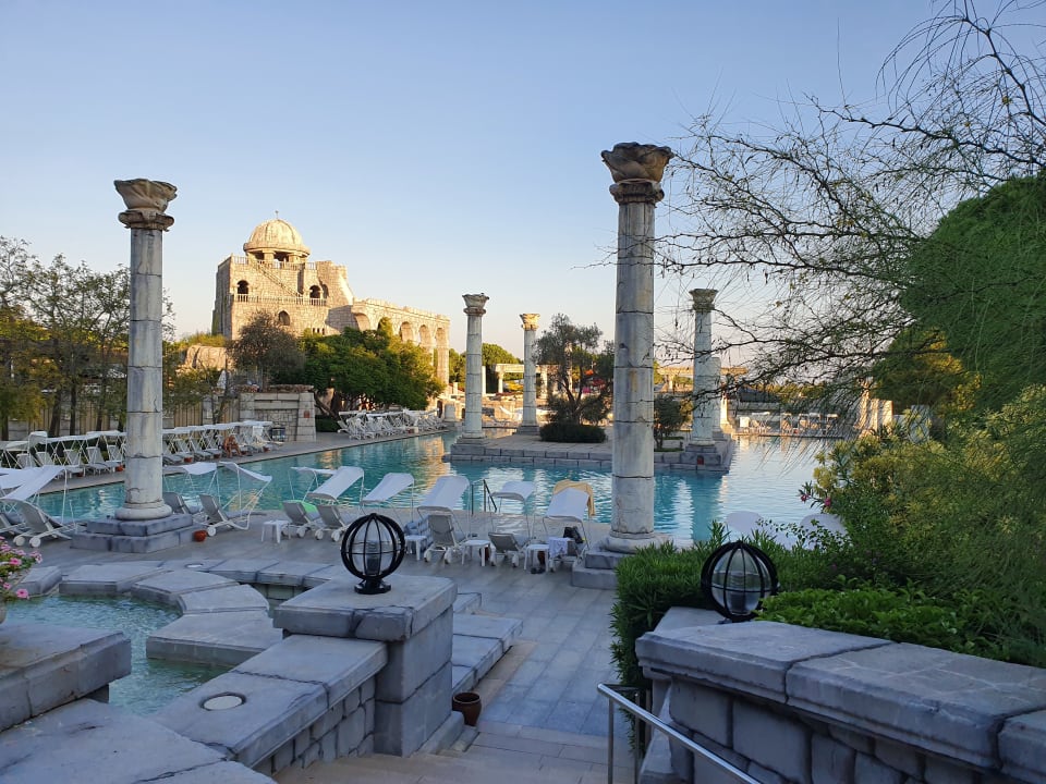 Pool Xanadu Resort Hotel