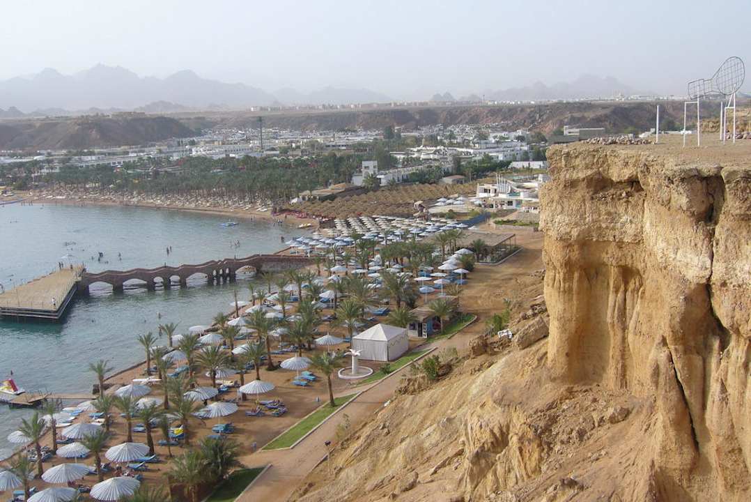 Pohled na pláž Albatros Sharm Resort