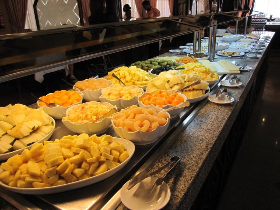 Büffet Nachtisch mittags Hauptrestaurant Hotel Riu Funana