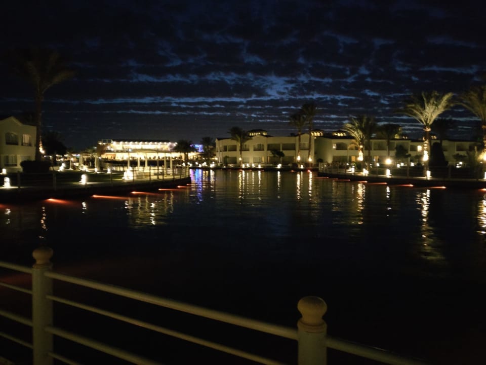Gartenanlage Pickalbatros Dana Beach Resort - Hurghada