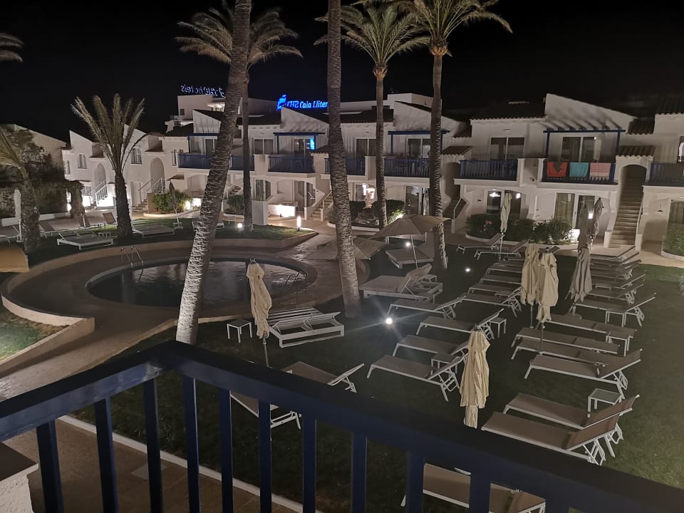 Pool Parque Nereida Suites Hotel