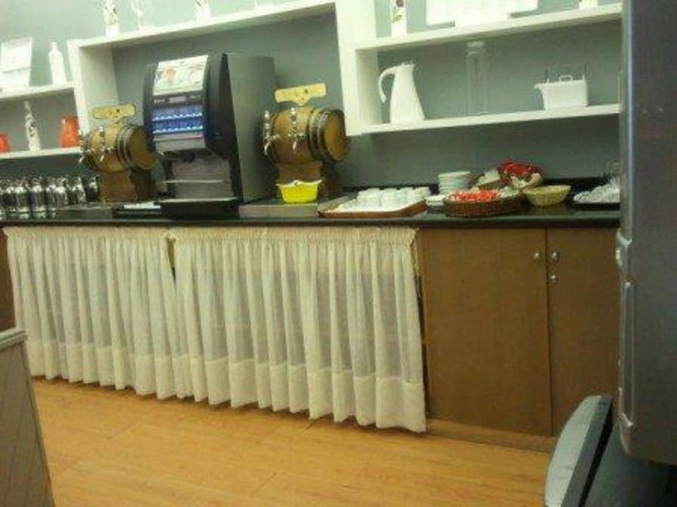 All inclusive Getränke-Theke allsun Hotel Lucana