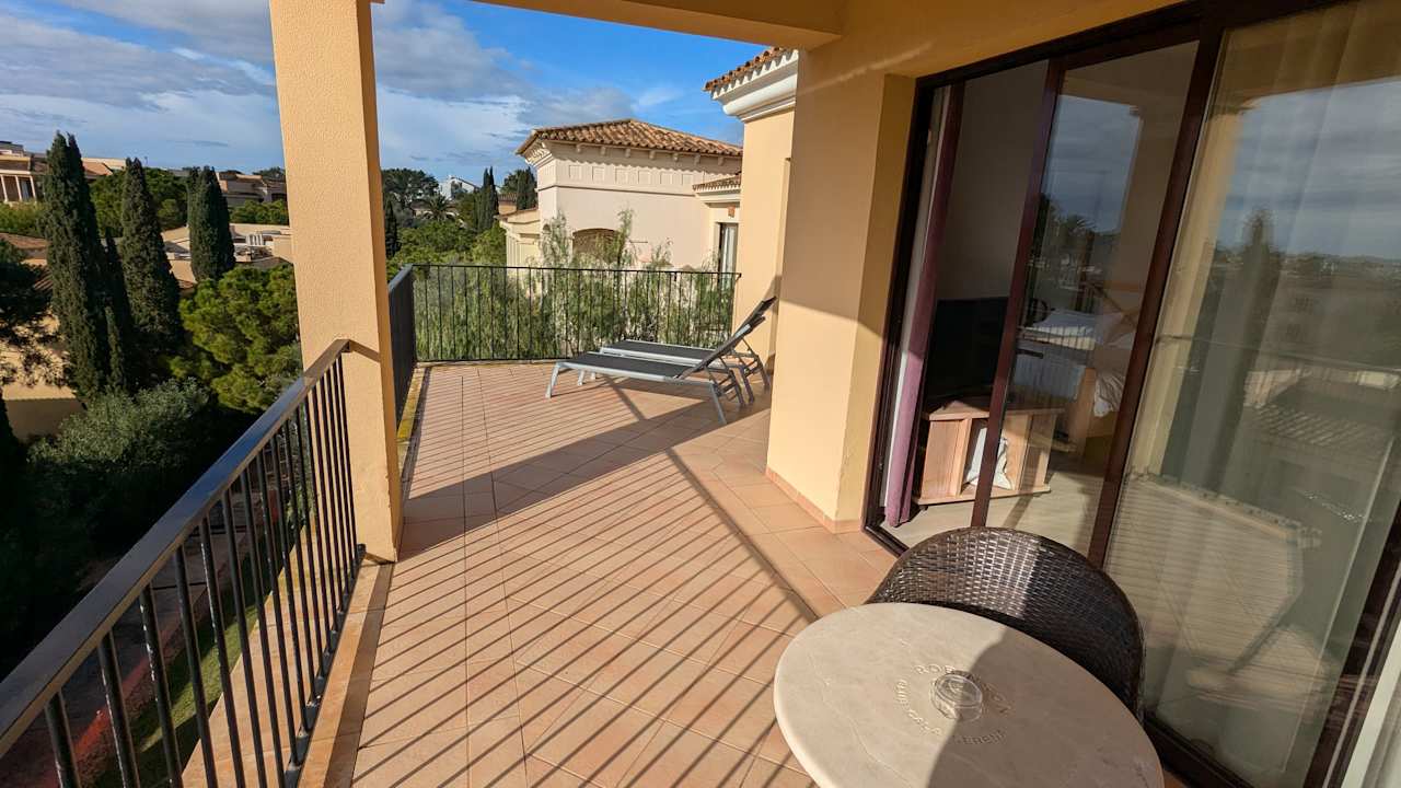 Zimmer ROBINSON CALA SERENA