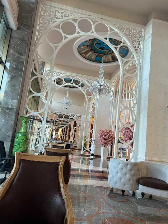 Lobby Quattro Beach Spa & Resort