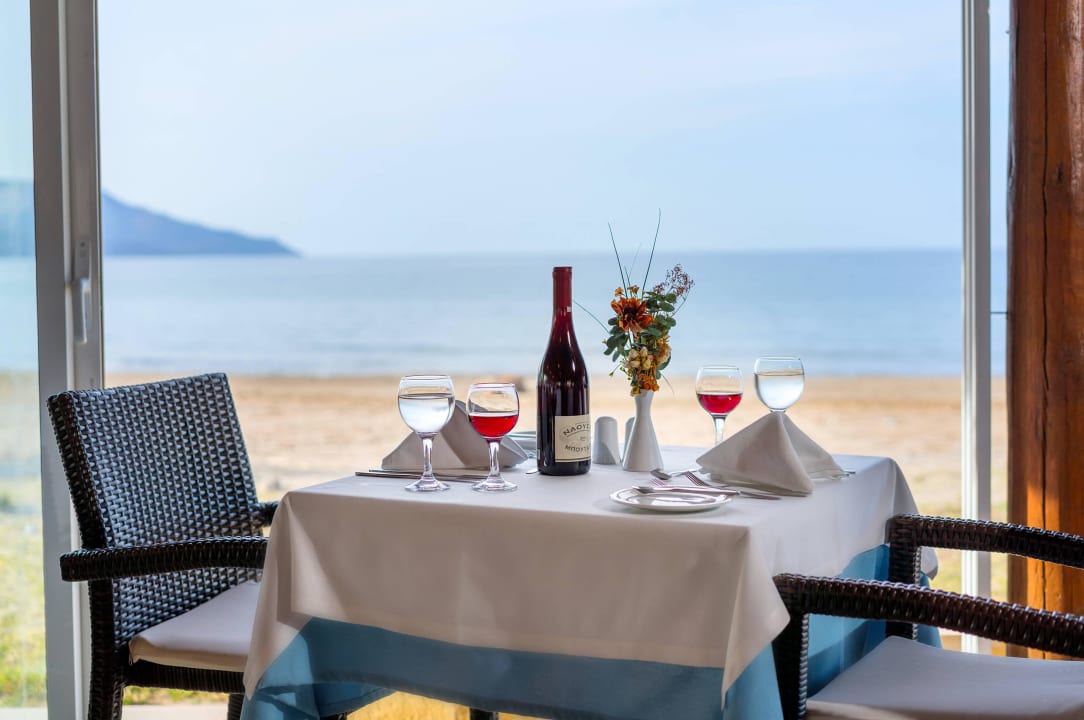 Restaurant HARPIN Happy Days Beach Hotel