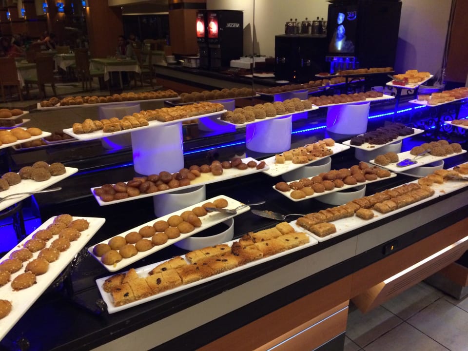 Türkische Nachspeisen Limak Limra Hotel & Resort