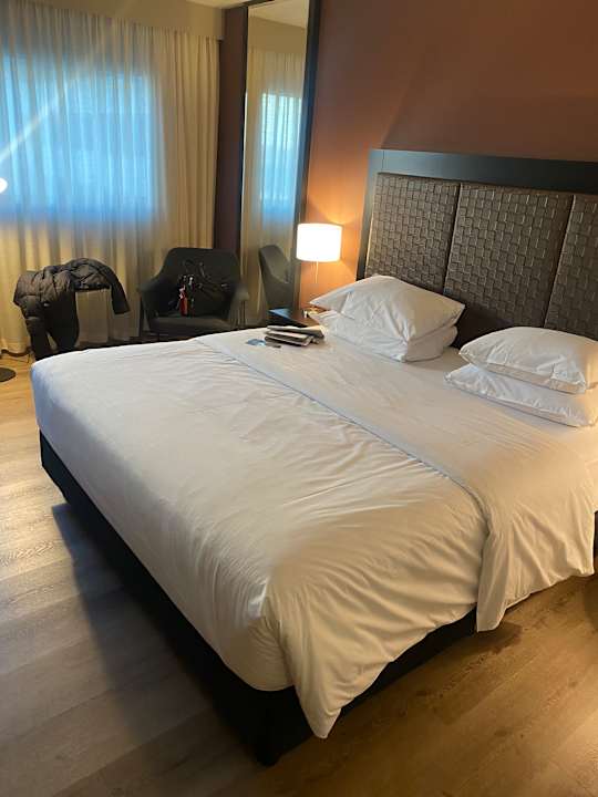 Zimmer Sheraton Frankfurt Airport Hotel & Conference Center