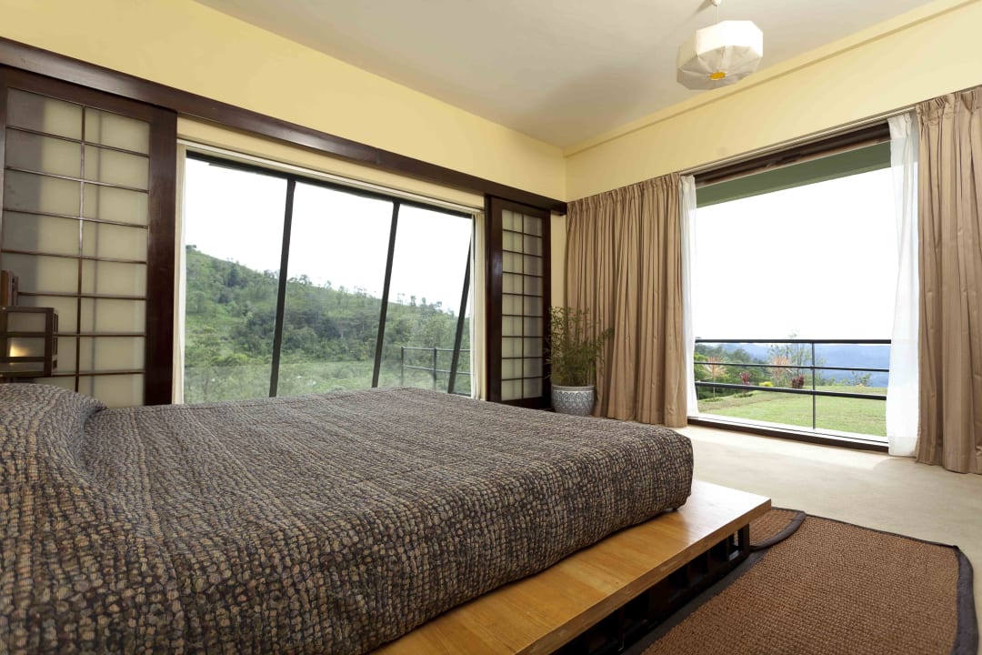 Katsura Japanese Suite bedroom Hotel Hunas Falls by Amaya