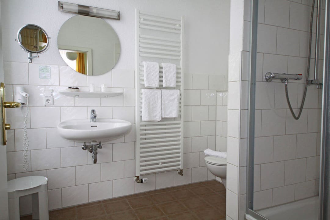 Badansicht / Dusche und WC Hotel Weisse Düne