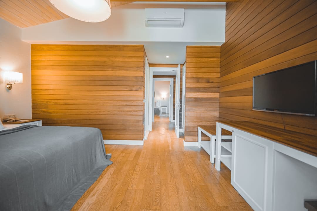 Zimmer Kimera Lounge