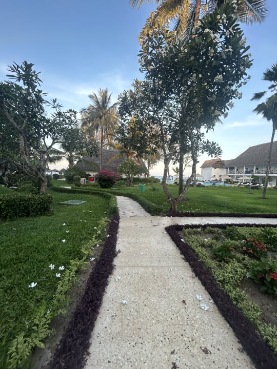 Außenansicht Hotel Kiwengwa Beach Resort