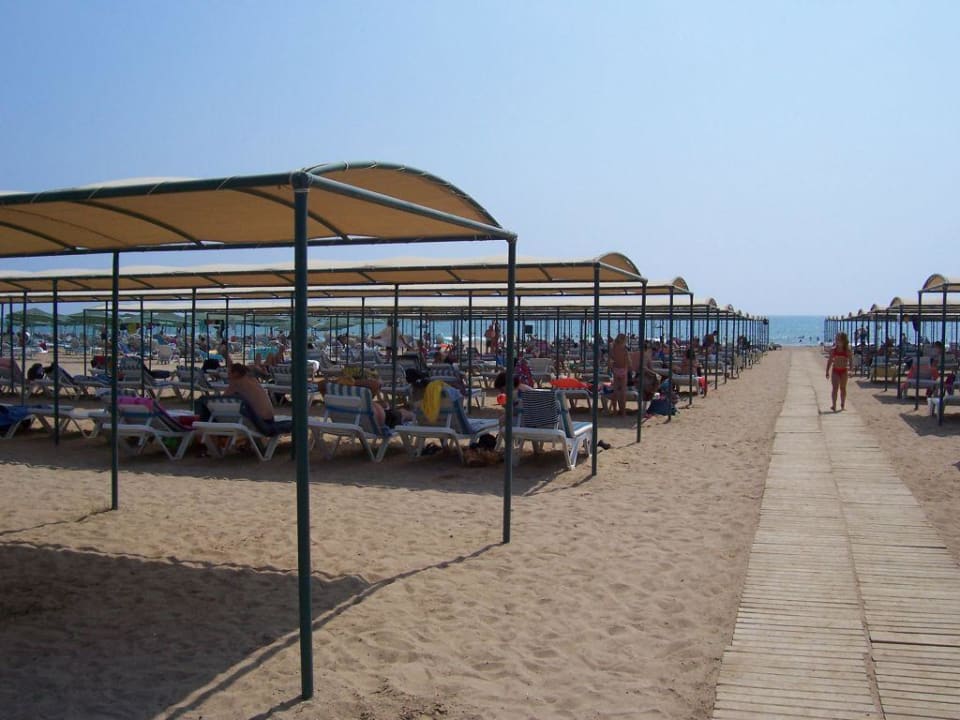 Der Hotelstrand Calimera Hane Garden
