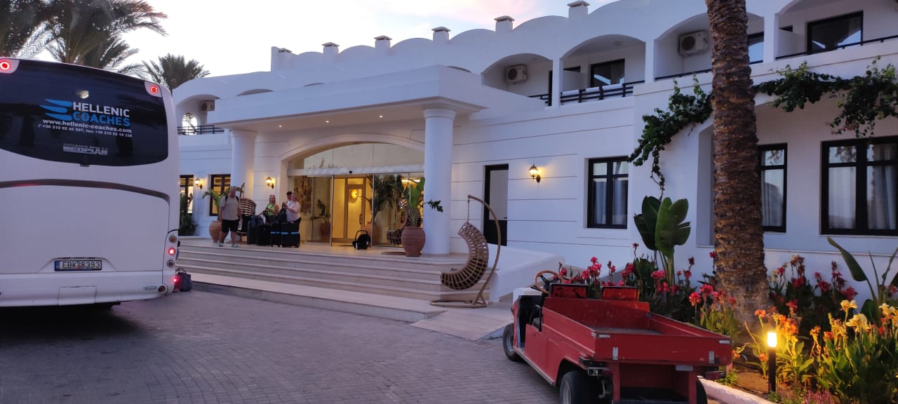 Außenansicht Grecotel Casa Paradiso