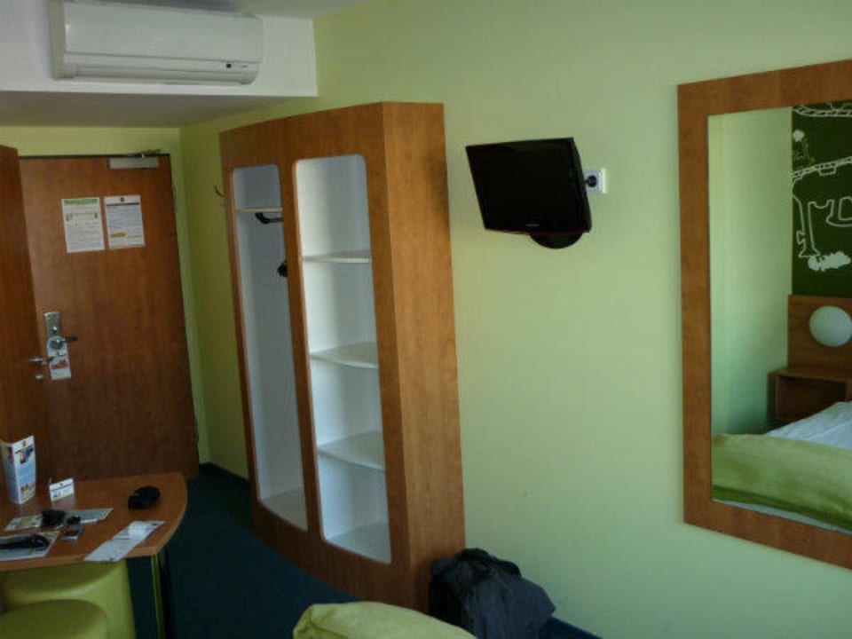 Standardzimmer B&B Hotel Augsburg-Süd