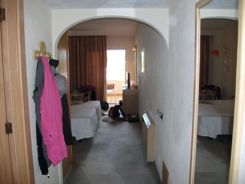 Blick ins Zimmer Corallium Dunamar by Lopesan Hotels