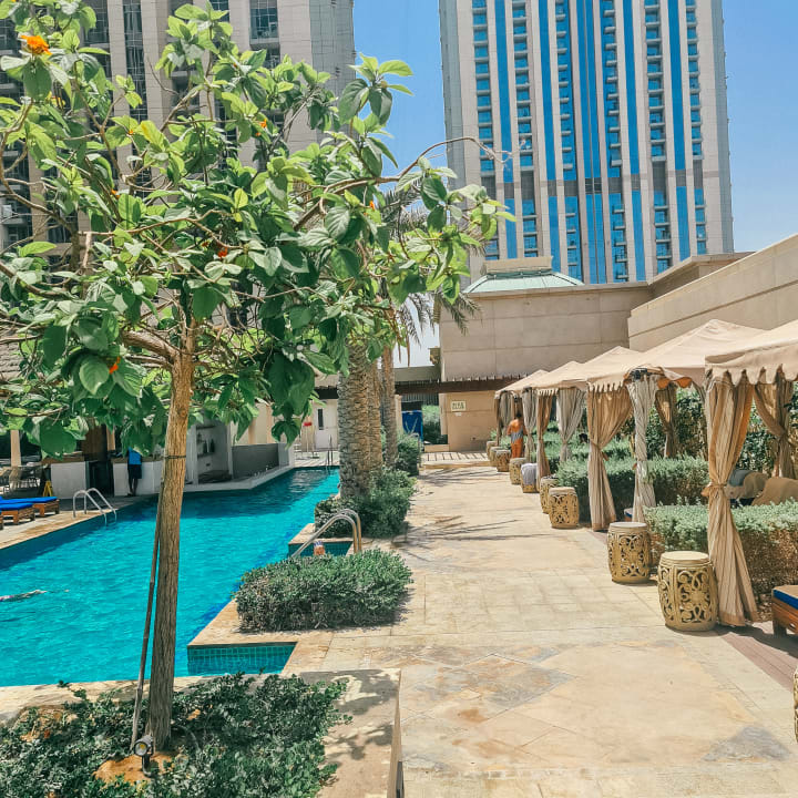 Pool V Hotel Dubai, Curio Collection by Hilton