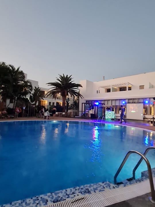Pool R2 Bahía Playa Design Hotel & Spa - Adults Only