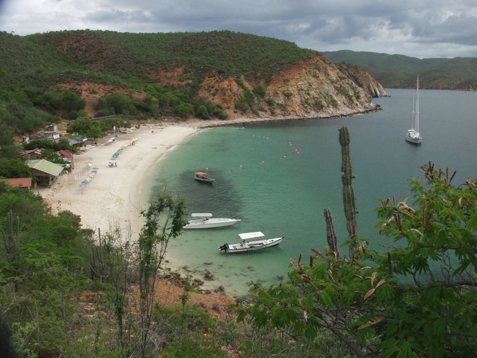 Playas cercanas de Mochima Posada Vista Montaña