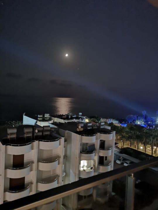 Ausblick Hotel Royal Garden Beach