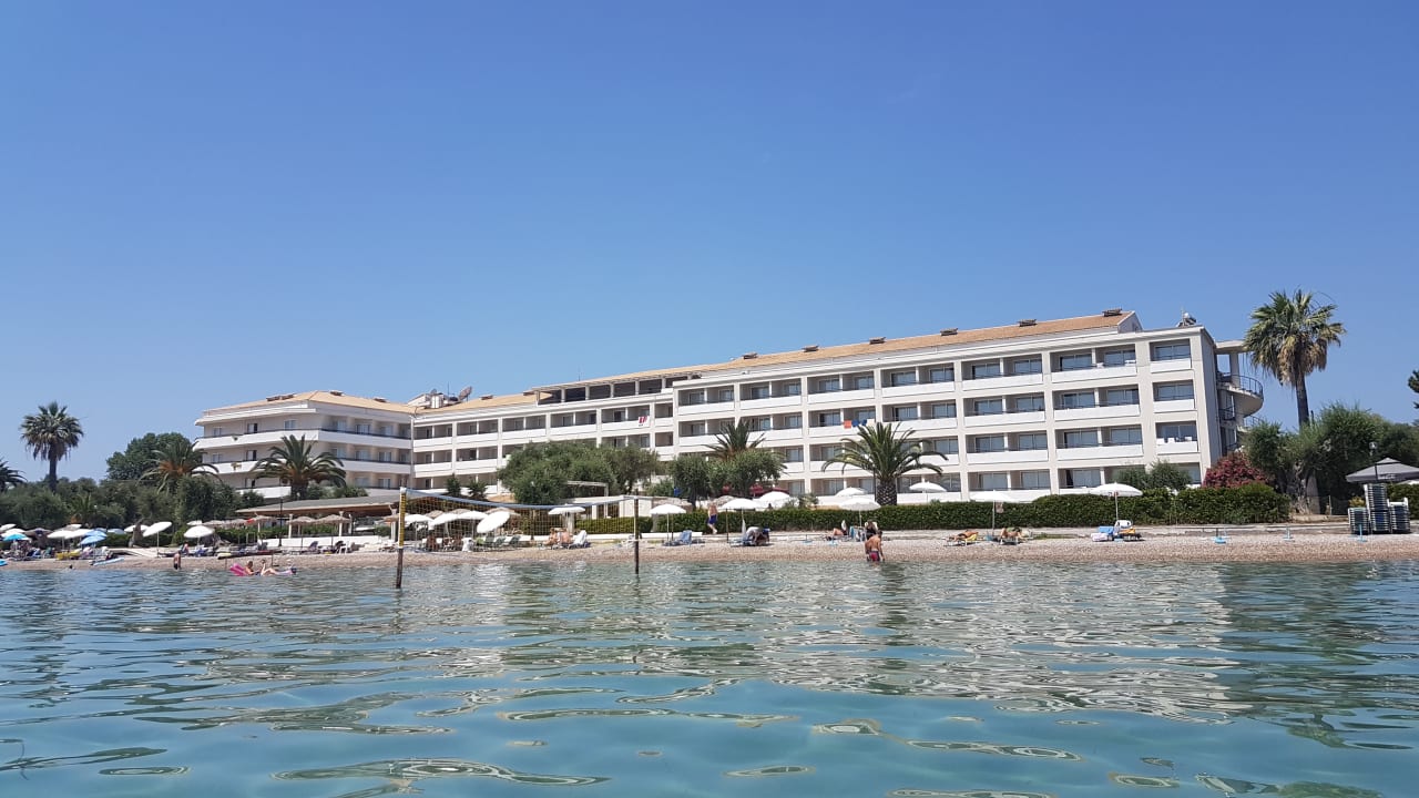 Außenansicht Elea Beach Hotel