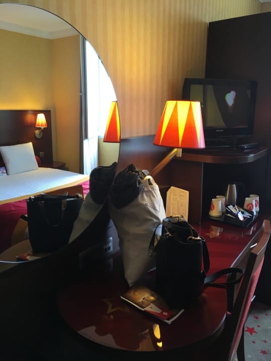 Zimmer Grand Magic Hotel