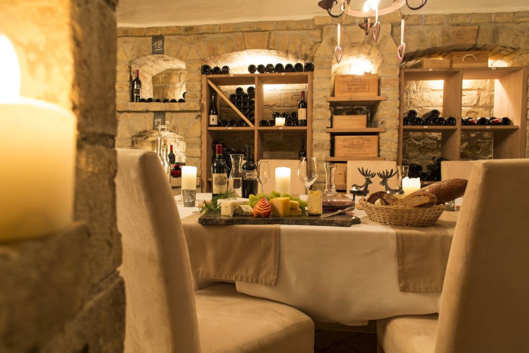 Tolle Weinauswahl beim Kirchenwirt Hotel & Gasthof Kirchenwirt Pitztal