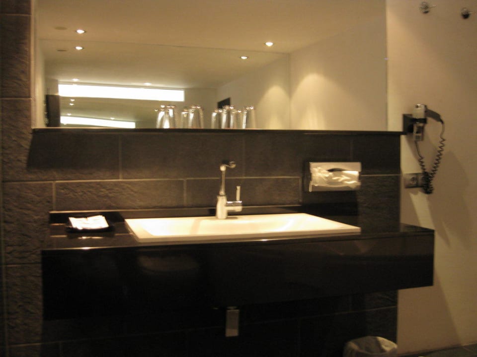 Badezimmer allsun App.-Hotel Esquinzo Beach