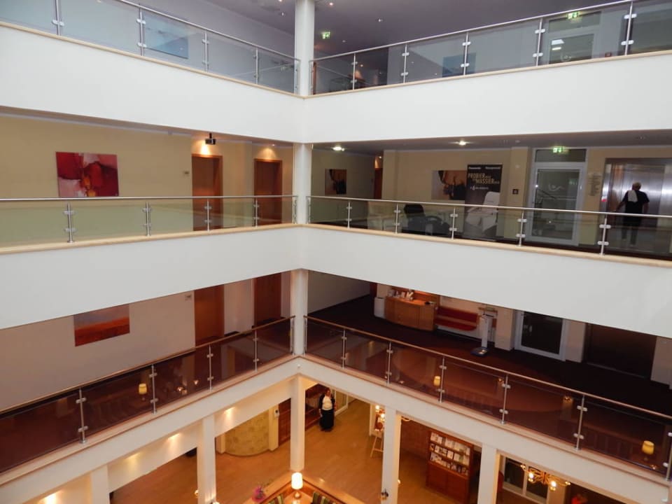Lobby OptimaMed Gesundheitsresort Bad St. Leonhard