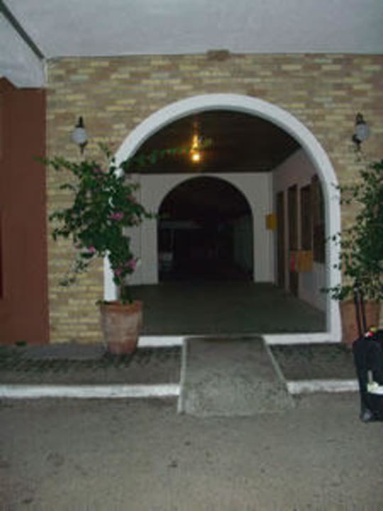 Hoteleingang Hotel Villas Glyfada