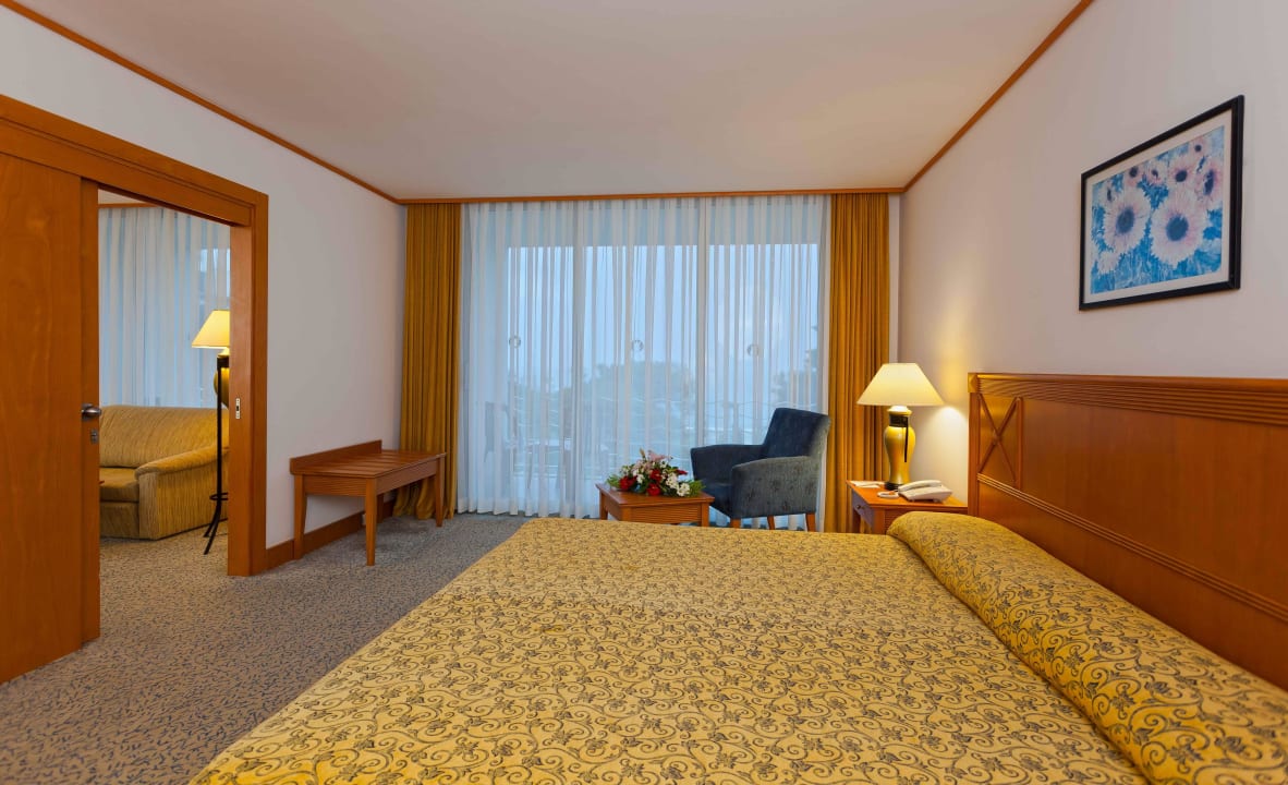 Hauptgebaeude Family Kilikya Palace Göynük