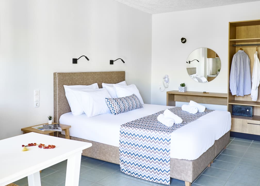 Zimmer Maistrali Sea View Apartments