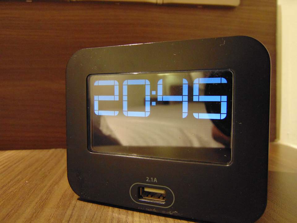 Zimmer Hampton By Hilton Dubai Airport