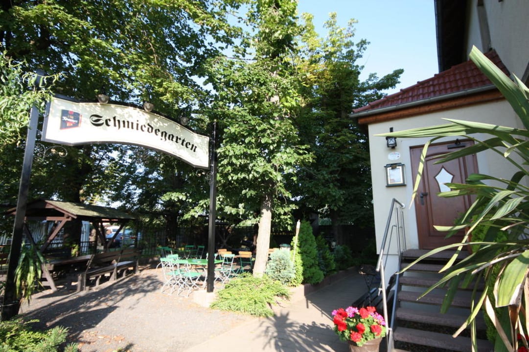 Biergarten Schmiedeschänke Pension Schmiedeschänke