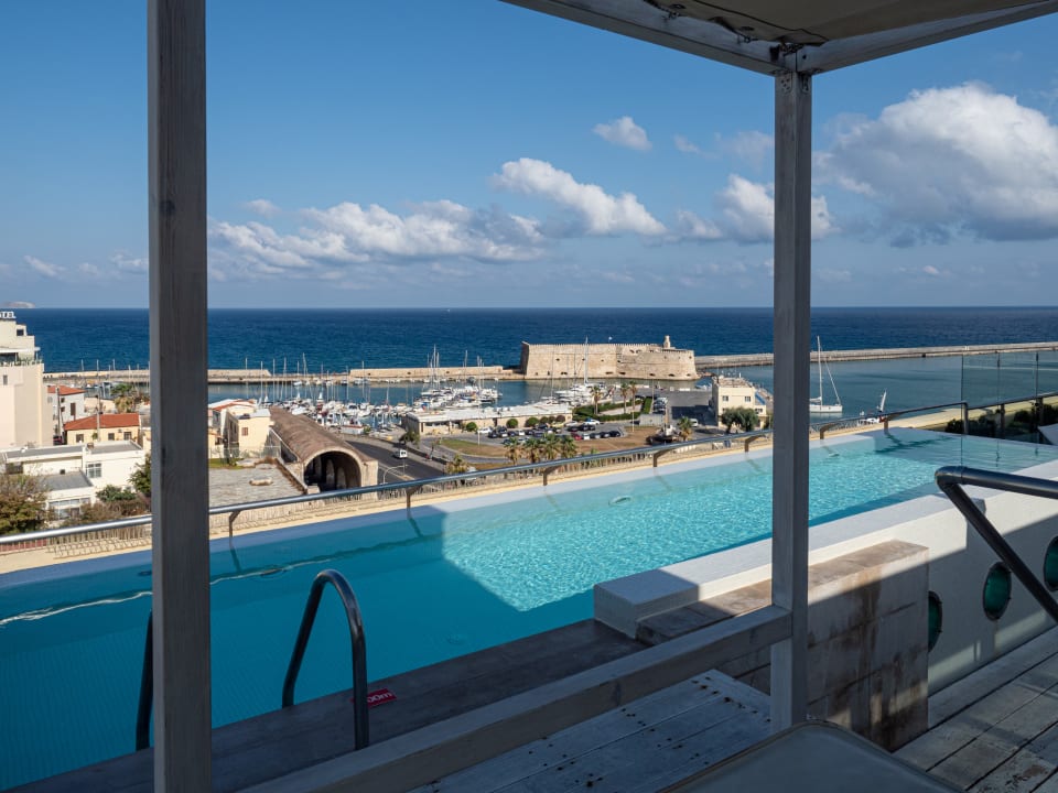 Pool Hotel GDM Megaron Historical Monument Hotel