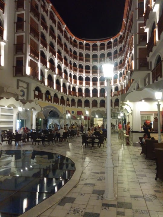 Restaurant Quattro Beach Spa & Resort