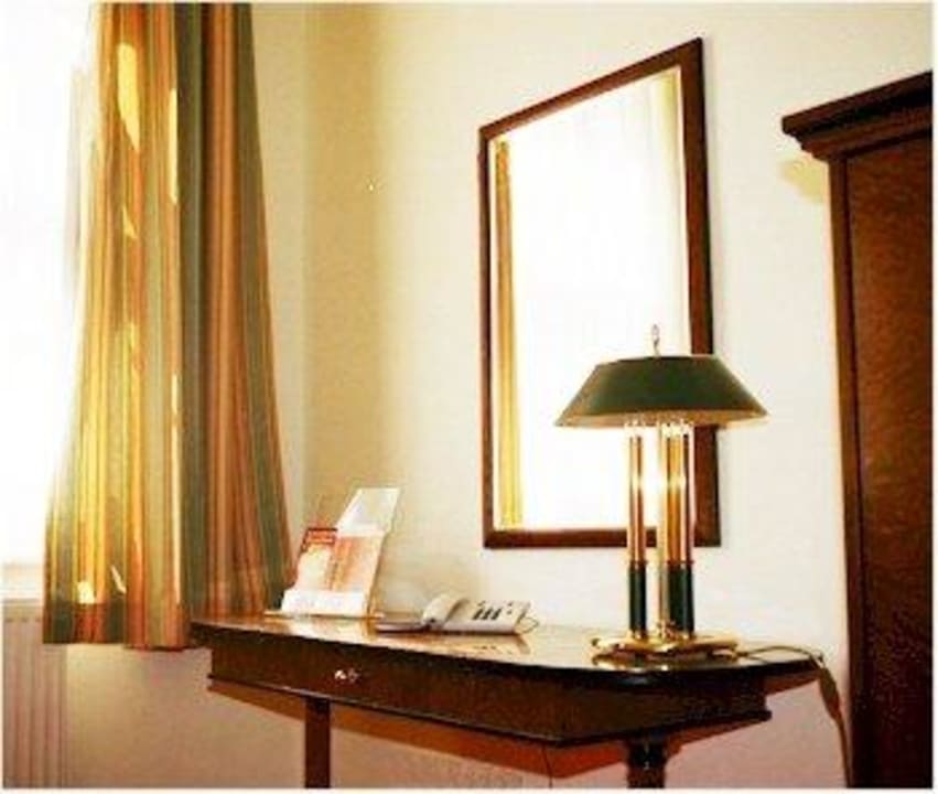 Dreibettzimmer Hotel Resonanz Vienna