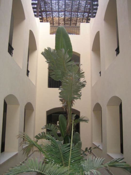 Innenhof Hotel JAZ Makadi Star & Spa