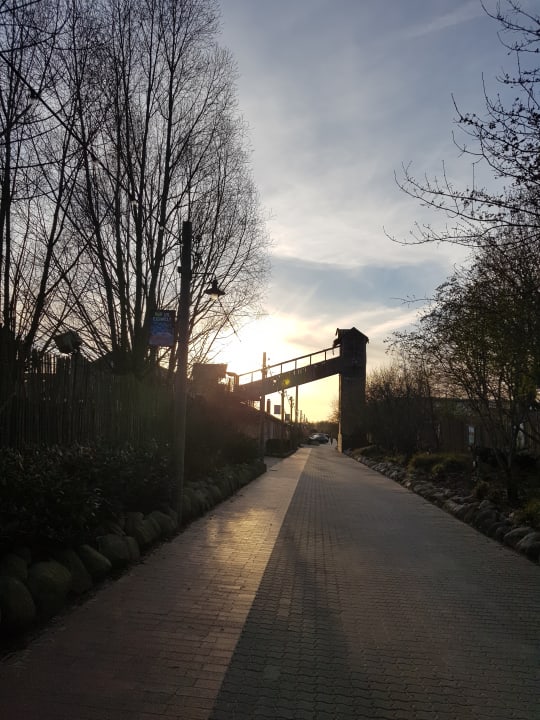 Außenansicht Alles Paletti Karls Upcycling Hotel