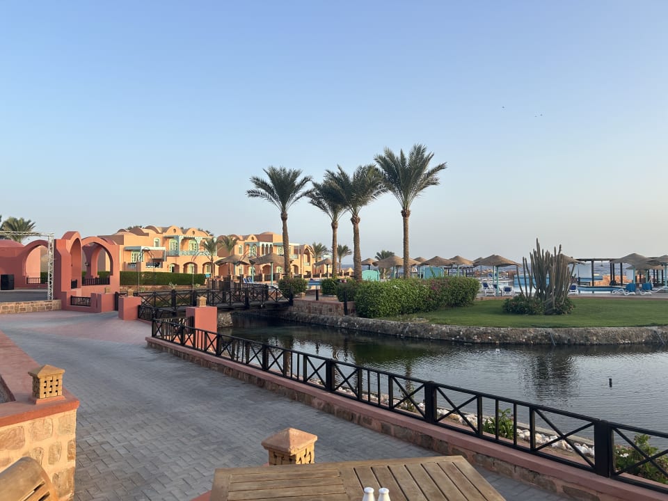 Ausblick Radisson Blu Resort, El Quseir