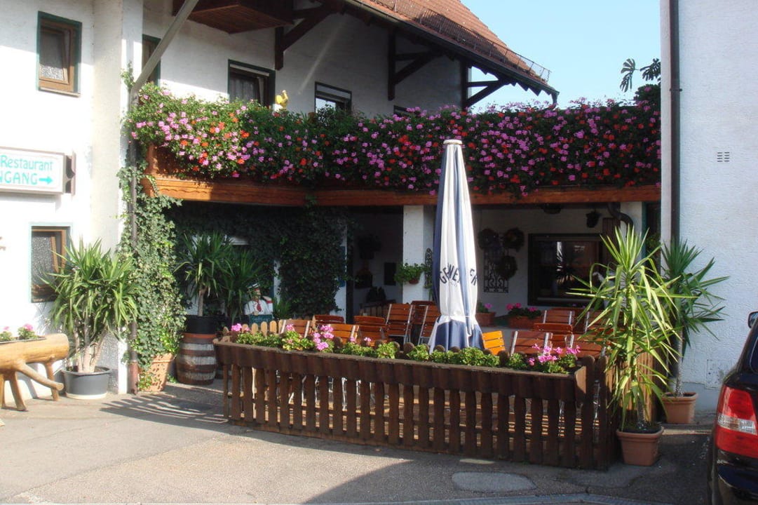 Auf den Eingang Gasthof Müller