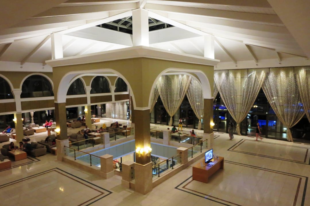 Lobby Porto Bello Royal