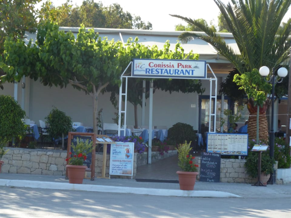 Eingang Corissia Park Hotel Corissia Princess