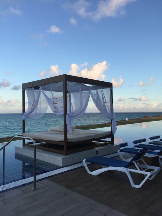 Pool Playa Vista Azul