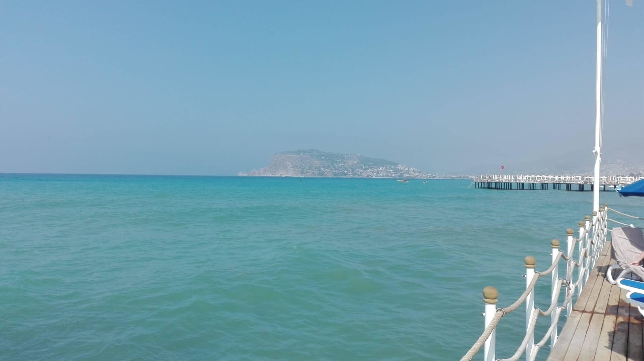 Ausblick von hoteleigenem Steg Sunprime C-Lounge