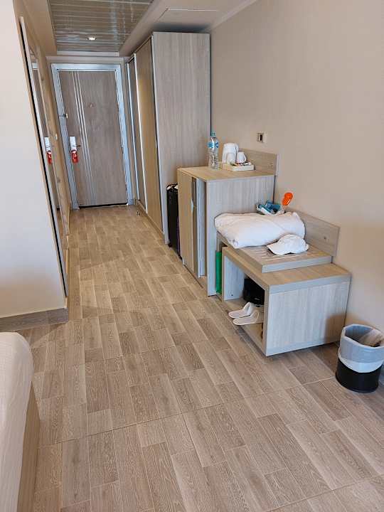 Zimmer Sirena Beach Resort & Spa