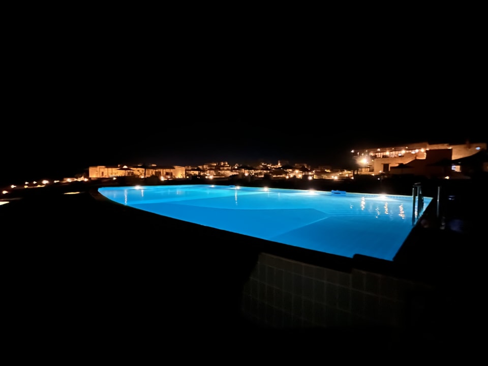 Pool The Oasis Dive Resort