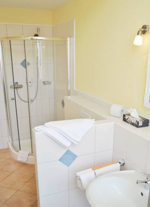 Bad Jagdschloß Walkenried -Hotel Residenz Rose-