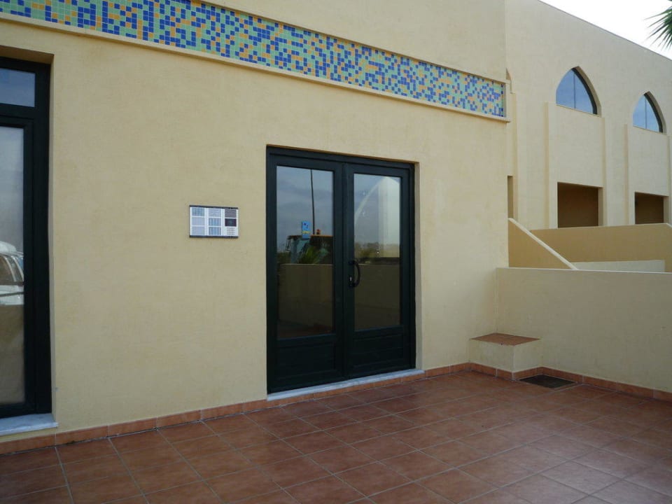 Eingang zum Appartementbereich Playamarina Hotel